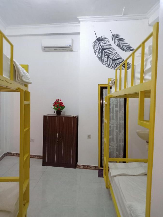 The Mel Homestay Batununggul Exteriör bild