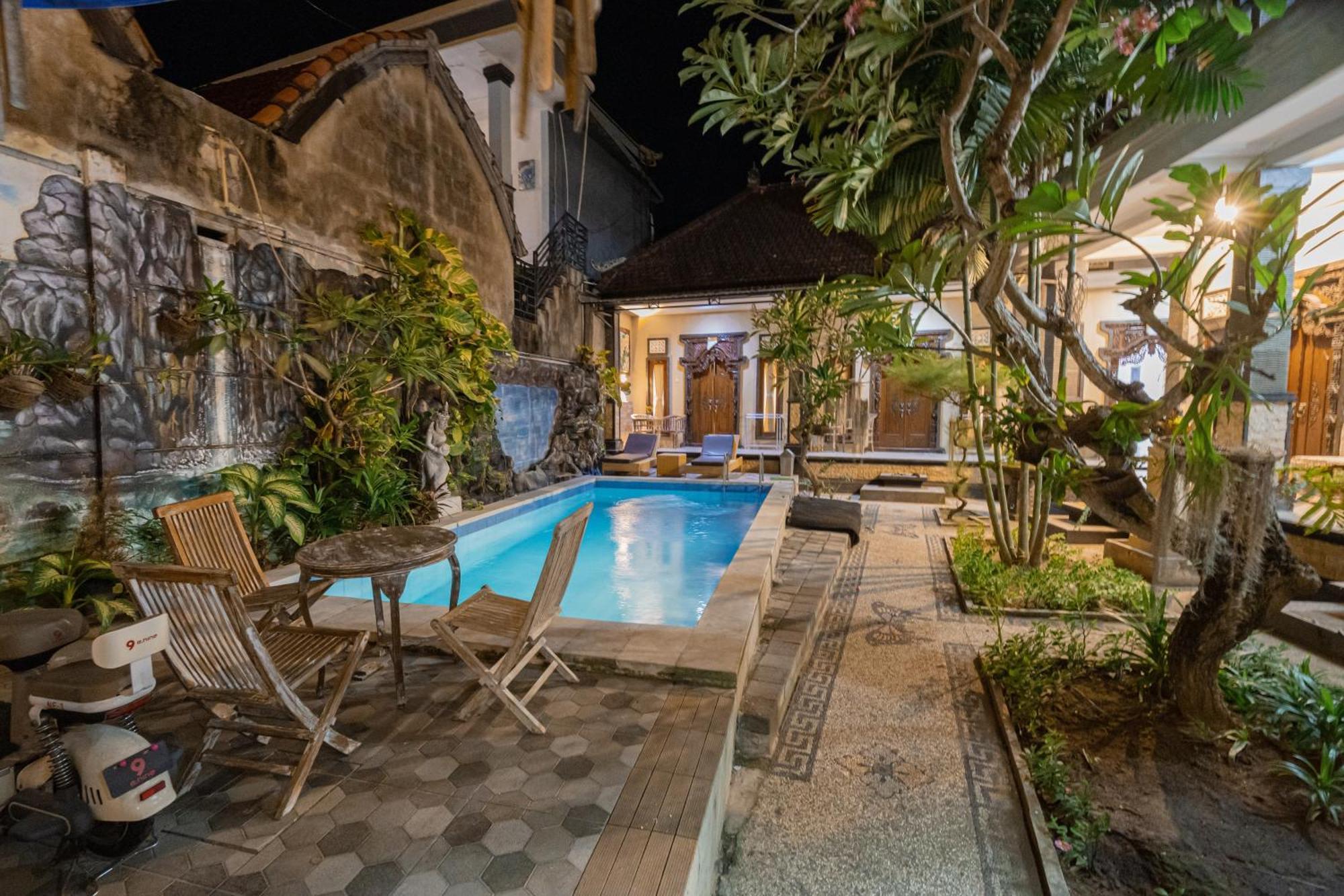 The Mel Homestay Batununggul Exteriör bild