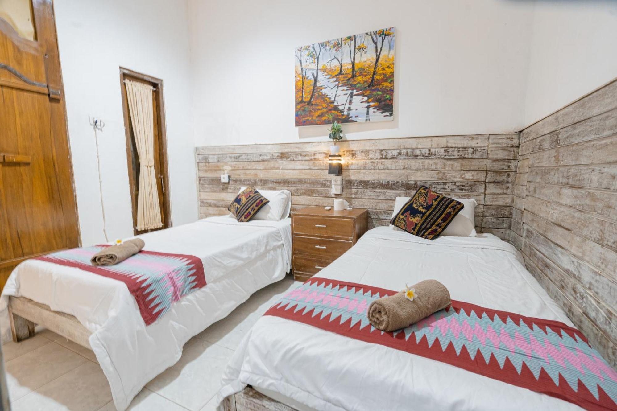 The Mel Homestay Batununggul Exteriör bild