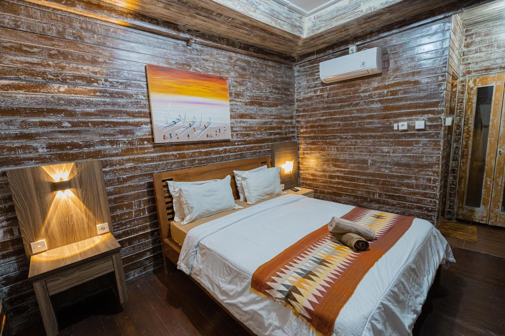 The Mel Homestay Batununggul Exteriör bild
